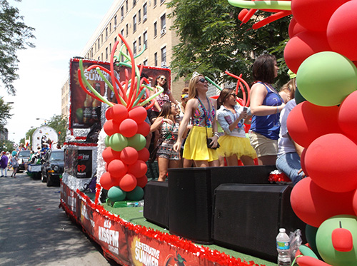 Chicago Red Stars on X: Happy Pride Month! 🏳️‍🌈 Join the Celebration  with the Red Stars on June 10th! A pride shirt + ticket package starts only  at $23. Some festivities include